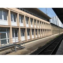 db-bahnhof-essen-fenstermontage-02.jpg