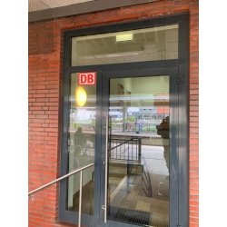 zafar-service-referenzen-bahnhof-recklinghausen-2.JPG